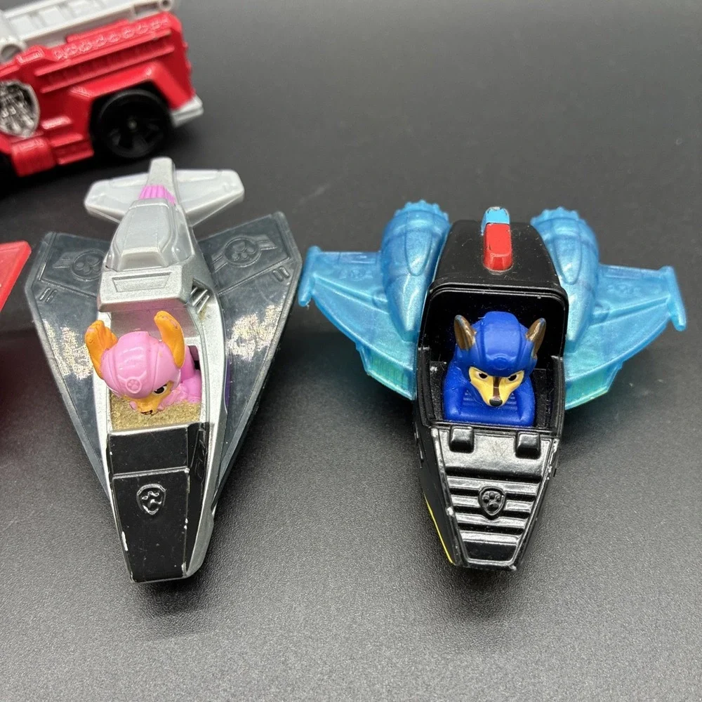 Paw Patrol True Metal Jet to the Rescue Diecast Lot 5 Sweetie Skye Fire Truck